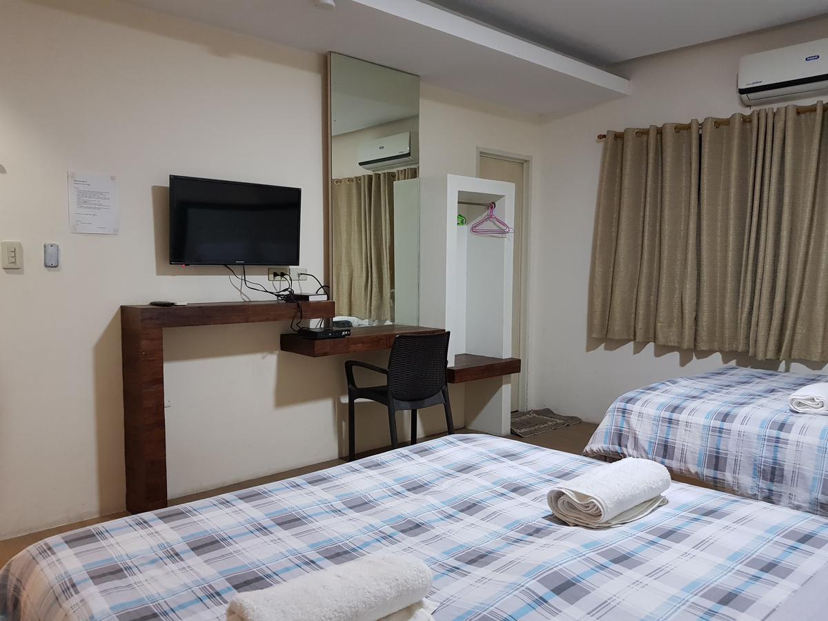 Hotel Giorgio General Santos City Esterno foto